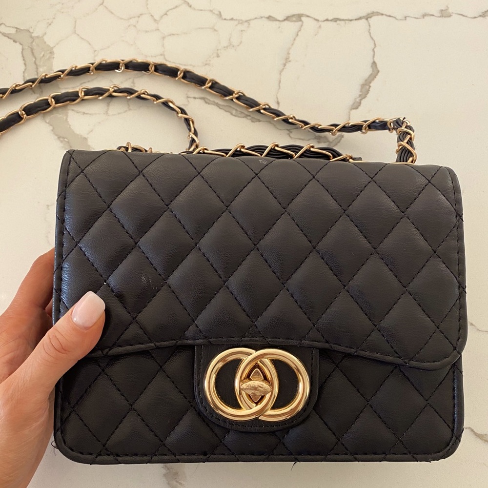 Quilted crossbody
